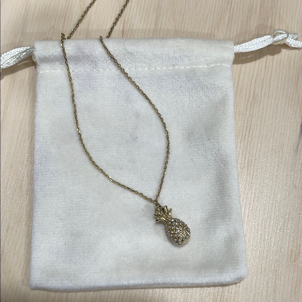 ♠️ Kate Spade Gold Pineapple Pendant Necklace